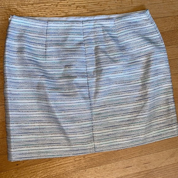 Club Monaco Skirt - Picture 4 of 7